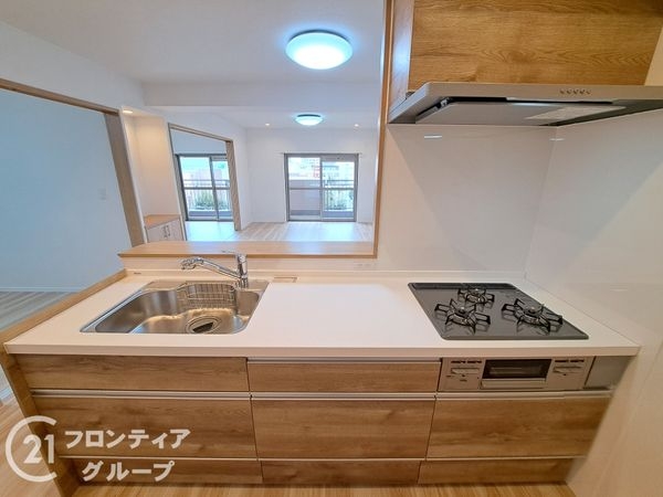 シャトー第2八戸の里　中古マンション