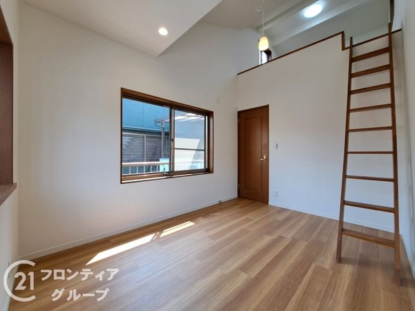 東大阪市布市町４丁目の中古一戸建て
