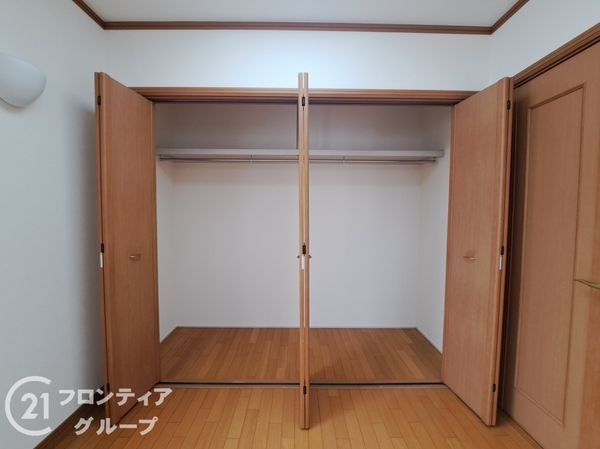 東大阪市菱屋東２丁目の中古一戸建て