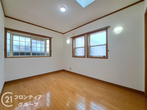 東大阪市菱屋東２丁目の中古一戸建て