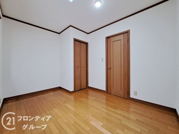 東大阪市菱屋東２丁目の中古一戸建て