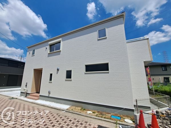 八尾市高安町南４丁目　新築一戸建て　2号地