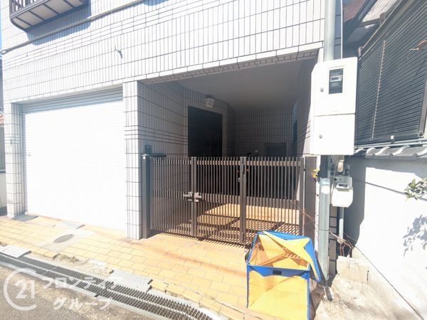 東大阪市上六万寺町の中古一戸建て