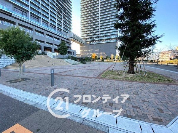 メガシティタワーズ　ザ・イースト　中古マンション