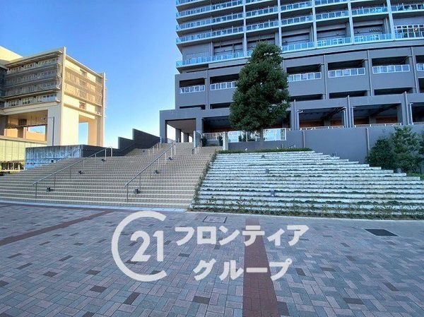 メガシティタワーズ　ザ・イースト　中古マンション
