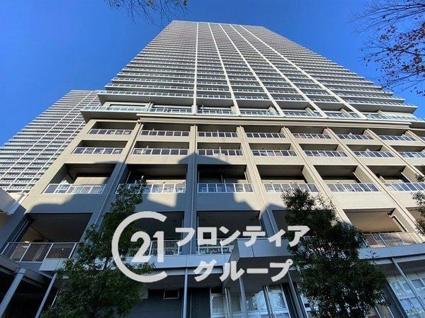 メガシティタワーズ　ザ・イースト　中古マンション
