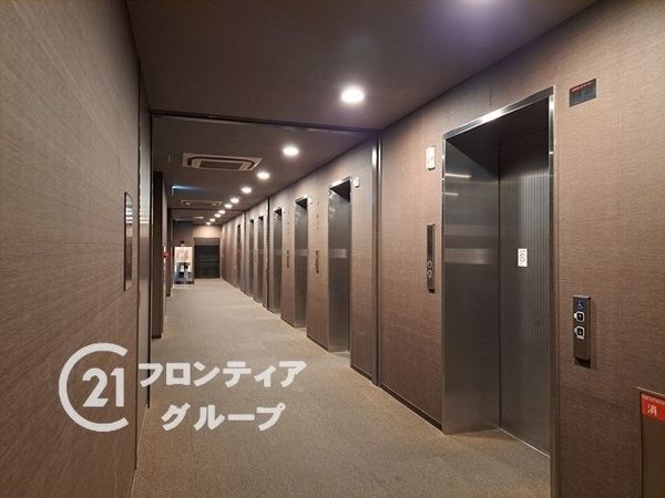 メガシティタワーズ　ザ・イースト　中古マンション
