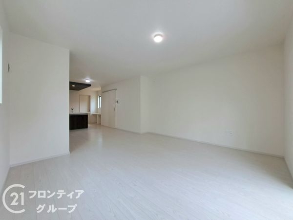 東大阪市東石切町５丁目　新築一戸建て　１期　３号棟