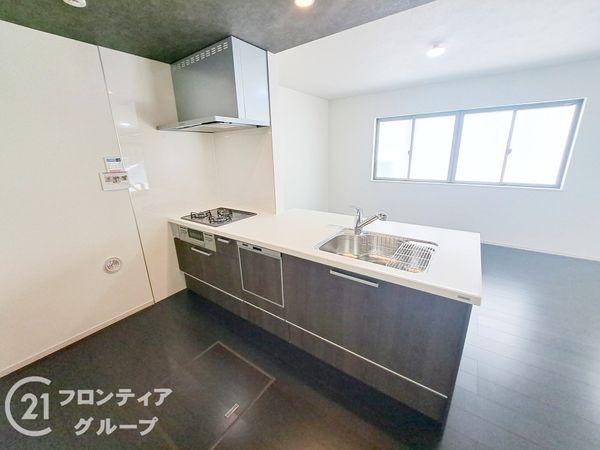東大阪市東石切町５丁目　新築一戸建て　１期　２号棟