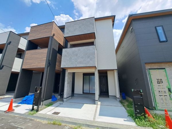 東大阪市三ノ瀬３丁目　新築一戸建て　２号棟