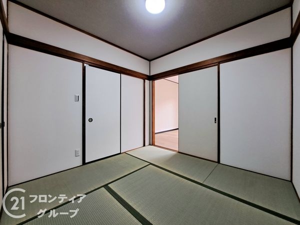 八尾市久宝園２丁目の中古一戸建て