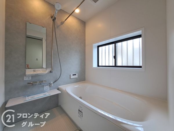 八尾市久宝園２丁目　中古一戸建て