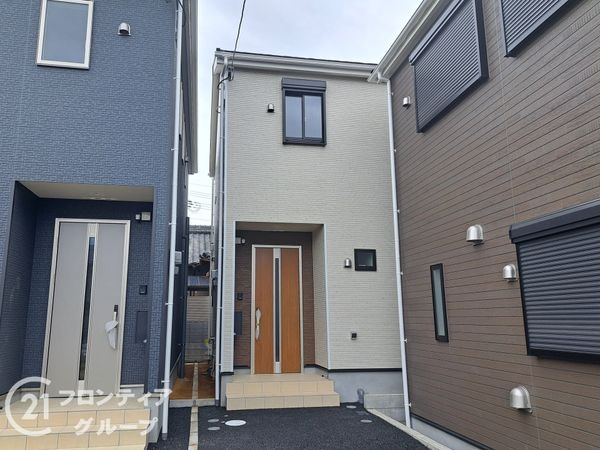 東大阪市布市町１丁目　新築一戸建て　第１　２号棟