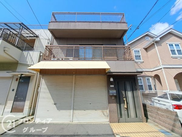 八尾市久宝寺３丁目　中古一戸建て