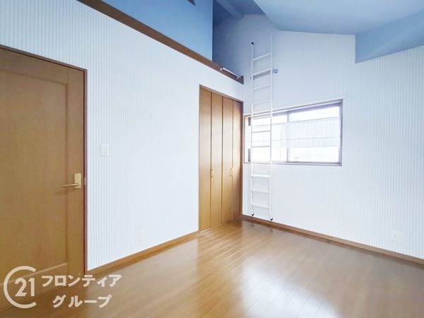 東大阪市六万寺町３丁目の中古一戸建て
