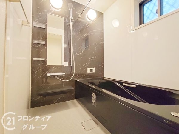 東大阪市岸田堂西１丁目の中古一戸建て