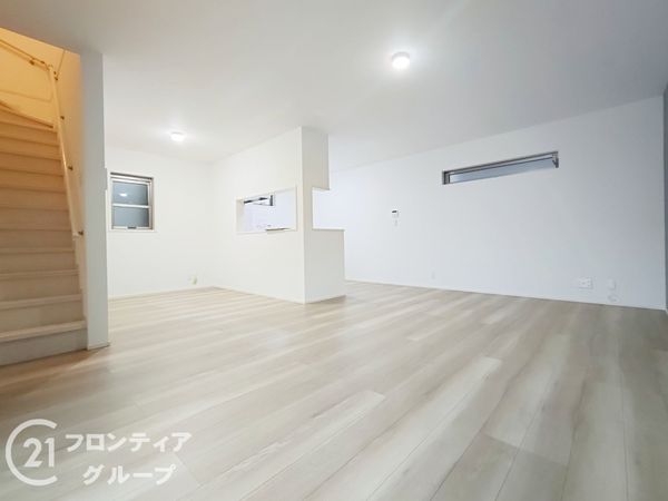 東大阪市岸田堂西１丁目の中古一戸建て