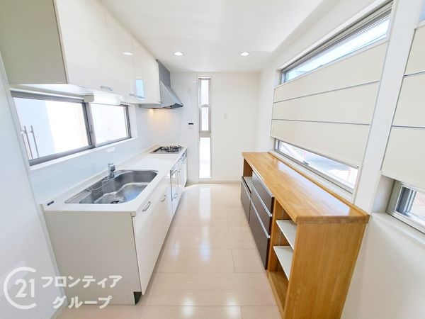 八尾市緑ヶ丘５丁目の中古一戸建て