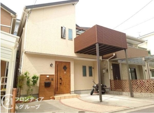 東大阪市岩田町１丁目　中古一戸建て