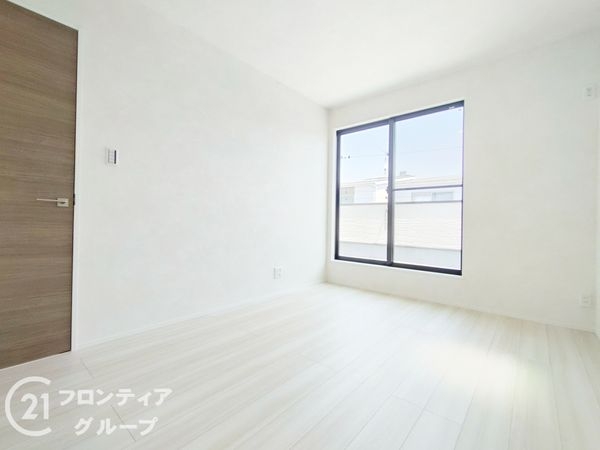 東大阪市若江西新町3丁目　新築一戸建て
