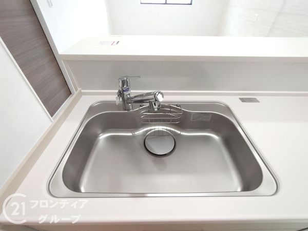 東大阪市若江西新町3丁目　新築一戸建て
