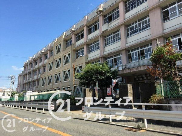 東大阪市大蓮南4丁目 新築一戸建て(東大阪市立長瀬中学校)