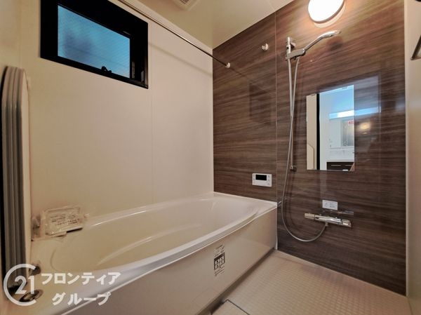 東大阪市大蓮南４丁目　新築一戸建て