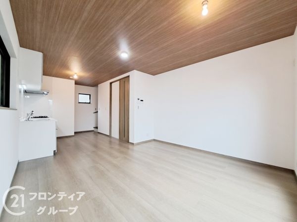 東大阪市大蓮南４丁目　新築一戸建て