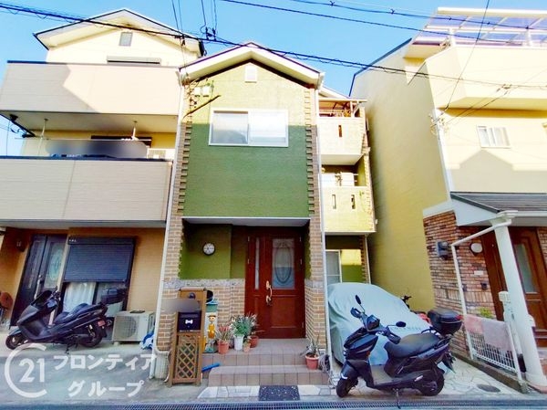 東大阪市横小路町２丁目　中古一戸建て