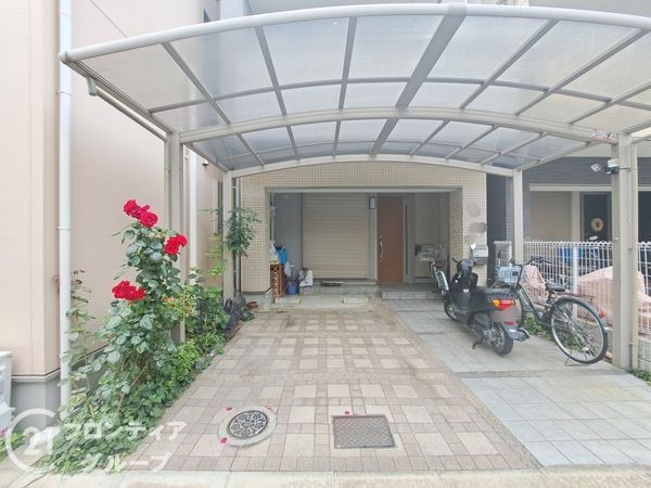 東大阪市西鴻池町1丁目　中古一戸建て