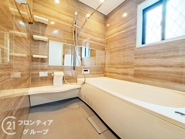 東大阪市長堂３丁目　新築一戸建て