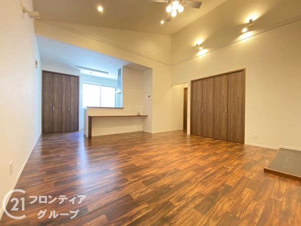 東大阪市御厨南２丁目　中古一戸建て