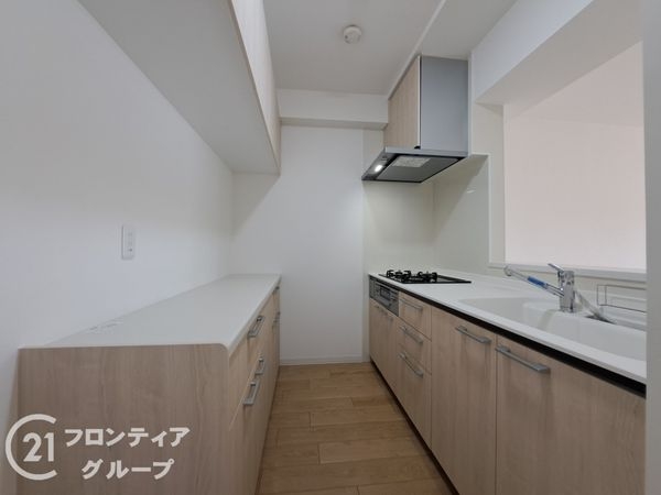 クロスティ八尾南壱番館　中古マンション