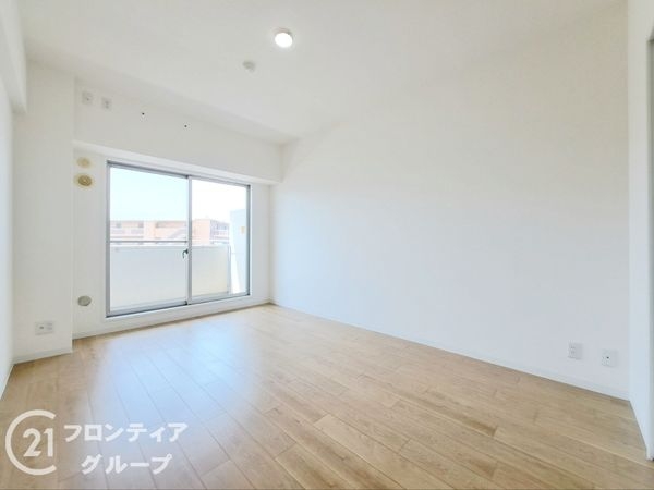 クロスティ八尾南壱番館　中古マンション