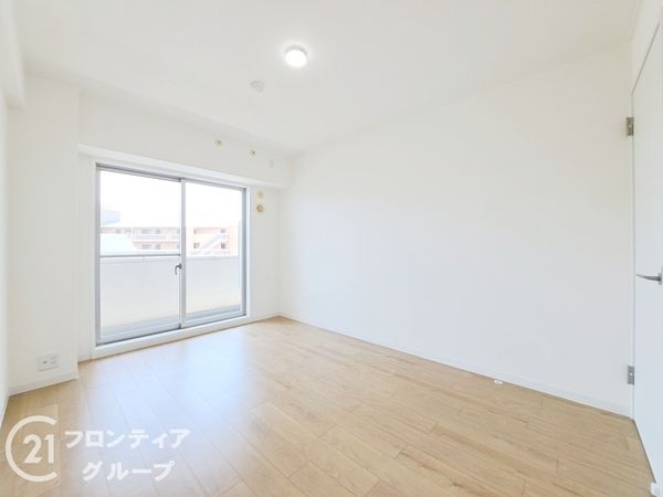 クロスティ八尾南壱番館　中古マンション