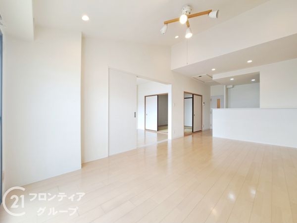 朝日プラザイーストスクエア　中古マンション