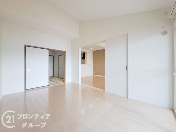 朝日プラザイーストスクエア　中古マンション