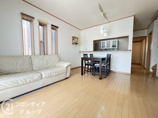 八尾市美園町３丁目の中古一戸建て