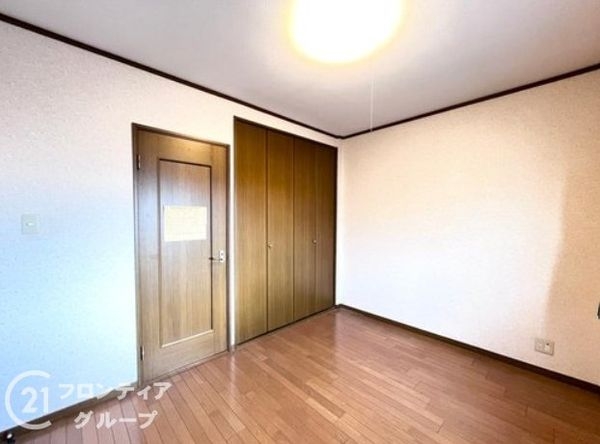 東大阪市柏田西1丁目の中古一戸建て(寝室)