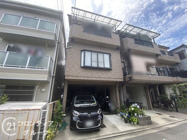 東大阪市鴻池町１丁目の中古一戸建て