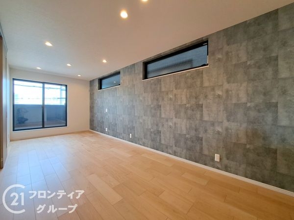 東大阪市中小阪１丁目　新築一戸建て　２号棟