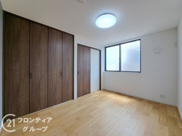 東大阪市中小阪１丁目　新築一戸建て　１号棟