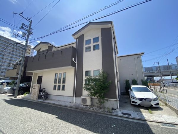 大阪市平野区長吉出戸８丁目　中古一戸建て