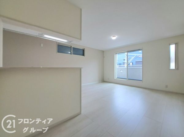 東大阪市岩田町１丁目　新築一戸建て　D号棟