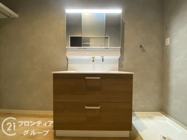 八尾市垣内３丁目　新築一戸建て