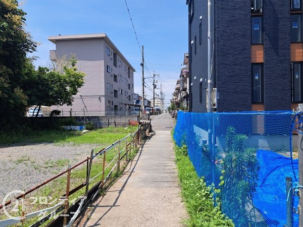 八尾市福万寺町南４丁目　新築一戸建て　全３区画　1号棟