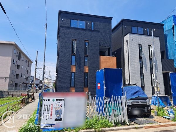 八尾市福万寺町南４丁目　新築一戸建て　全３区画　1号棟