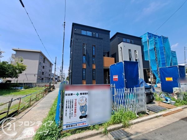八尾市福万寺町南４丁目　新築一戸建て　全３区画　1号棟
