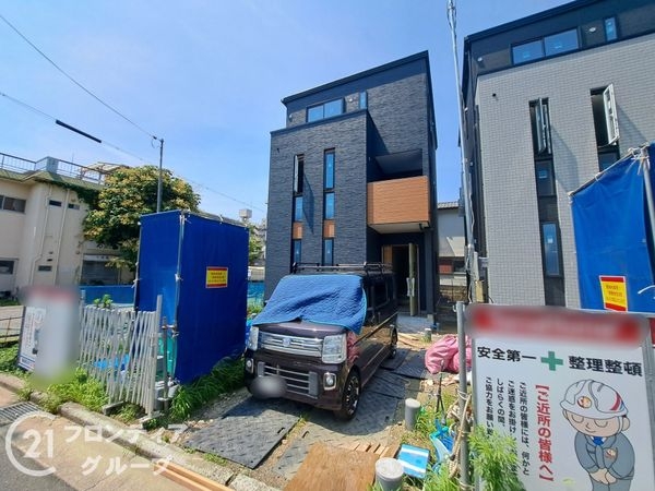 八尾市福万寺町南４丁目　新築一戸建て　全３区画　1号棟