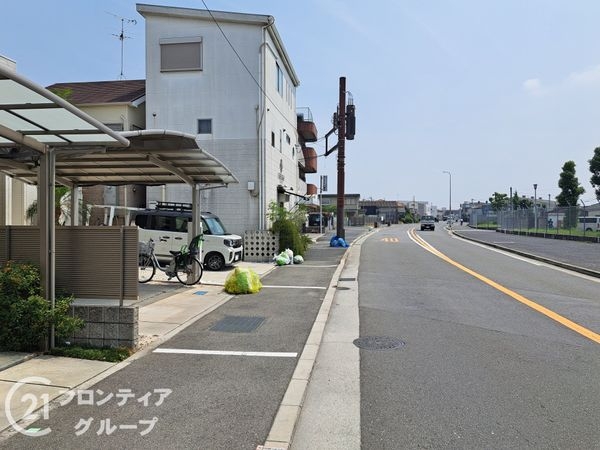 八尾市弓削町２丁目　中古一戸建て